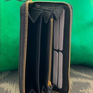 Balenciaga Bags - Balenciaga gray wallet Balenciaga Bags - Balenciaga gray wallet